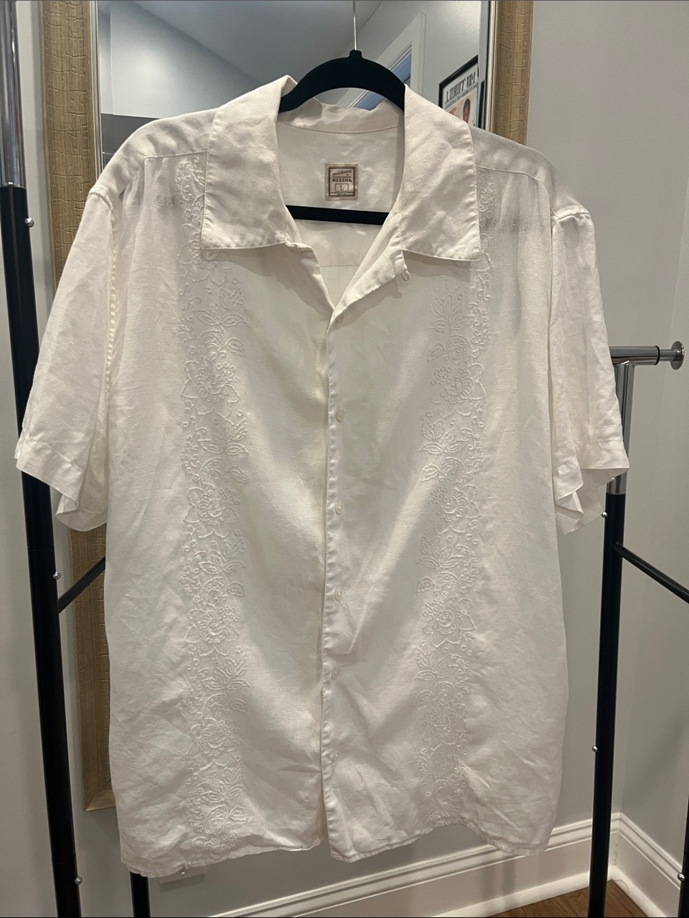 100% Linen Embroidered Short-Sleeve Men’s Shirt